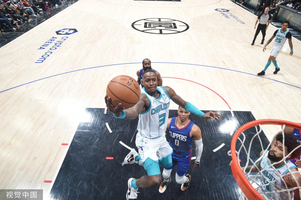 奋力追分 奋力追分