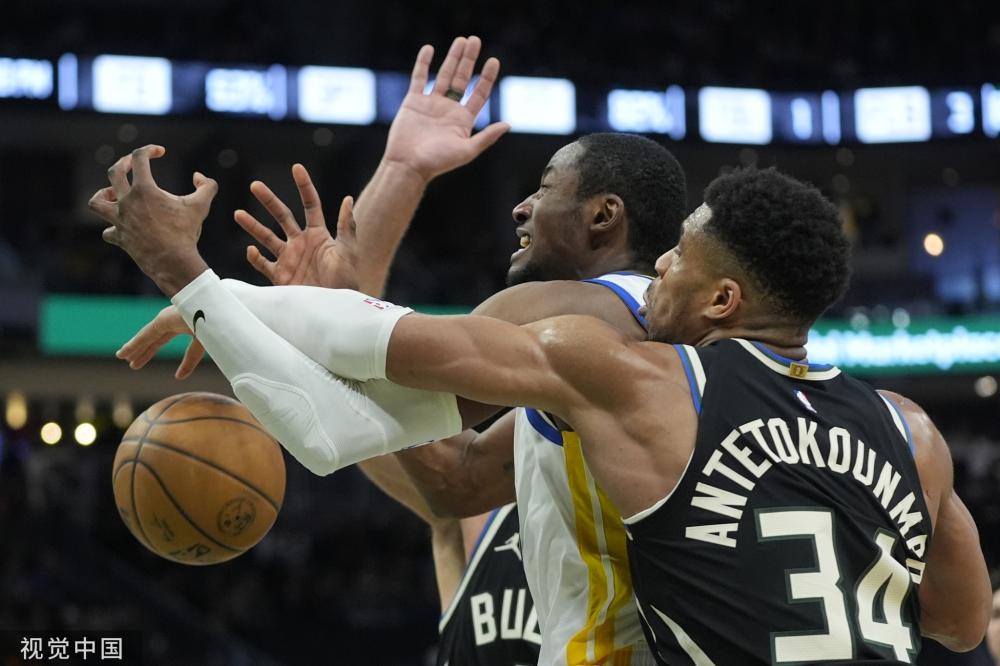 并在禁区前 并在禁区前