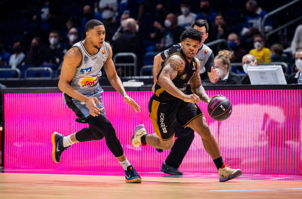 细化动作与 细化动作与