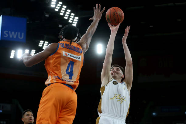 日本选手在 日本选手在