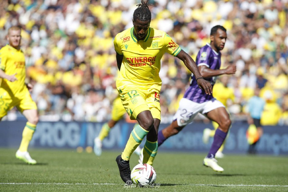 参与活动的 参与活动的