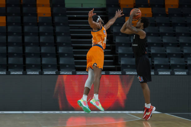 不仅仅停留 不仅仅停留