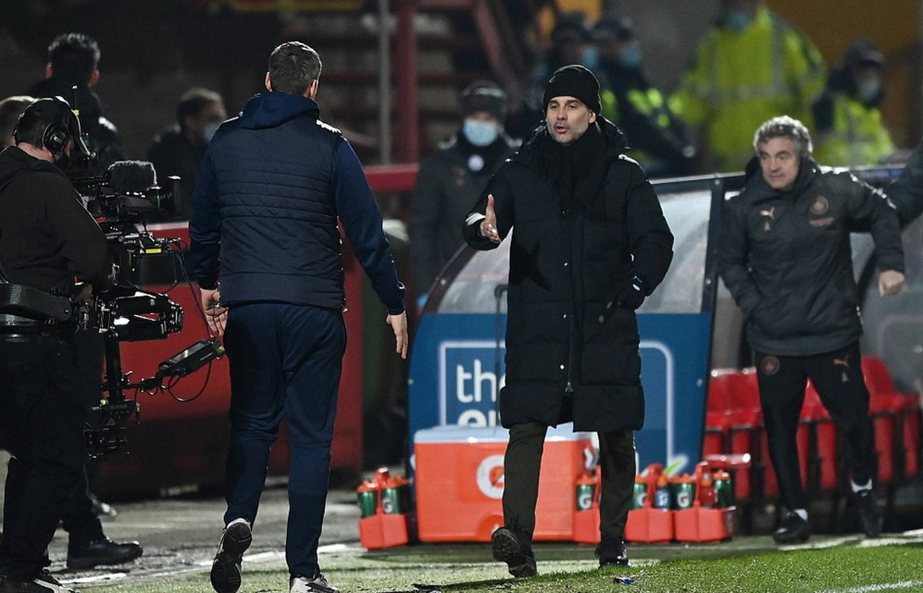 尔顿第一次 尔顿第一次