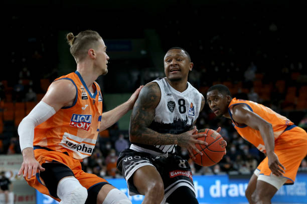 赛场上书写 赛场上书写